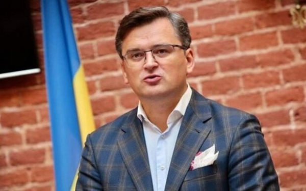 "Мы не сможем победить": Дмитрий Кулеба в отчаянии обратился к странам НАТО "Мы не сможем победить": Дмитрий Кулеба в отчаянии обратился к странам НАТО