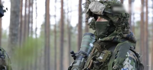 Финляндия начала сбрасывать свои войска к границам с россией: начали готовиться к обороне заранее Финляндия начала сбрасывать свои войска к границам с россией: начали готовиться к обороне заранее