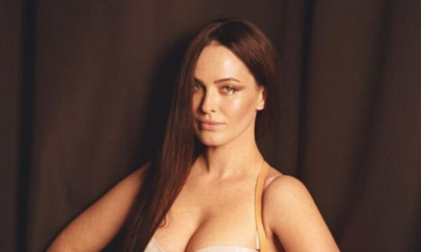 Даша Астафьева призналась, что ей угрожали из-за помощи военным: "Постоянно боялась" Даша Астафьева призналась, что ей угрожали из-за помощи военным: "Постоянно боялась"