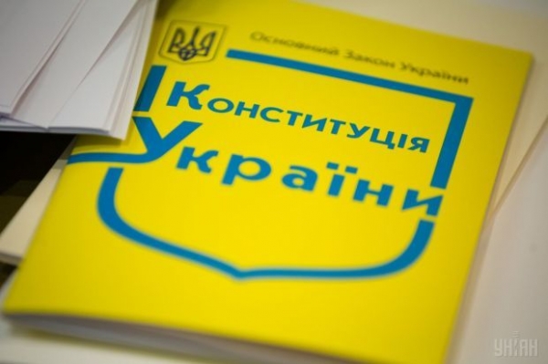 Журналист Гармаш из ТКГ рассказал, есть ли новый закон об особом статусе Донбасса
Журналист Гармаш из ТКГ рассказал, есть ли новый закон об особом статусе Донбасса