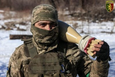 Генерал-майор запаса СБУ оценил перспективу сворачивания "большого наступления" России на Украину
Генерал-майор запаса СБУ оценил перспективу сворачивания "большого наступления" России на Украину