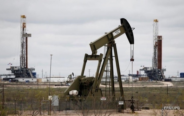 Цены на нефть растут накануне встречи ОПЕК+ Цены на нефть растут накануне встречи ОПЕК+