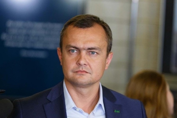 Коронавирусом заболел близкий к Зеленскому нардеп Аристов
Коронавирусом заболел близкий к Зеленскому нардеп Аристов