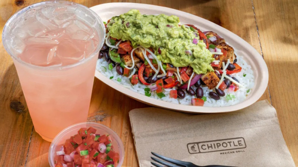 Chipotle открывает первый ресторан в Мексике Chipotle открывает первый ресторан в Мексике
