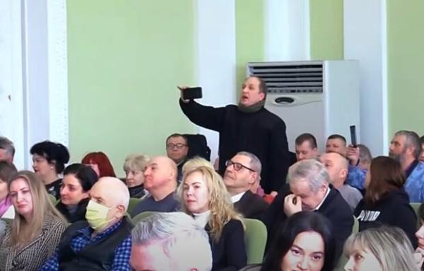 В одном украинском городе миллиарды утекают, как вода: как с этим связан временный мэр В одном украинском городе миллиарды утекают, как вода: как с этим связан временный мэр