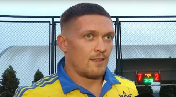 Александр Усик выиграл против "Вереса" в футбольном дебюте 2:1 – Андрею Ярмоленко приготовиться Александр Усик выиграл против "Вереса" в футбольном дебюте 2:1 – Андрею Ярмоленко приготовиться