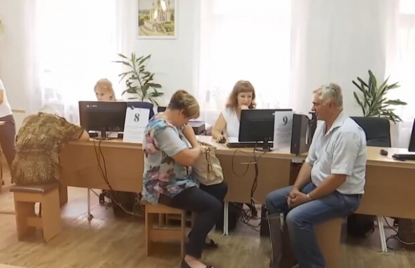 Главное за ночь: "вторжение" россиян по воде, перерасчет пенсий, подарок Поплавского Кате из "Go_A" и спелые лимончики Златы Огневич&nbsp;