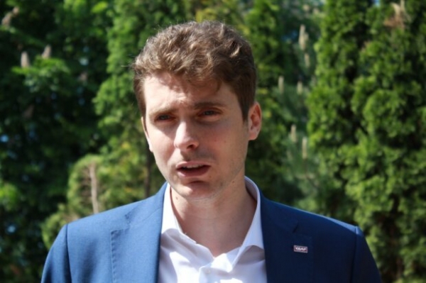 Соратнику Порошенка и Кличка Дмитрию Белоцерковцу зачитали обвинительный акт Соратнику Порошенка и Кличка Дмитрию Белоцерковцу зачитали обвинительный акт