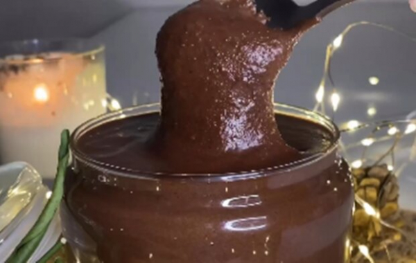 Вкуснейшая шоколадная паста без химии: можно есть ложками даже детям Вкуснейшая шоколадная паста без химии: можно есть ложками даже детям