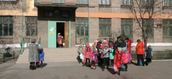Кабмин решил, когда у школьников закончится учебный год - каникулы летом "под угрозой"