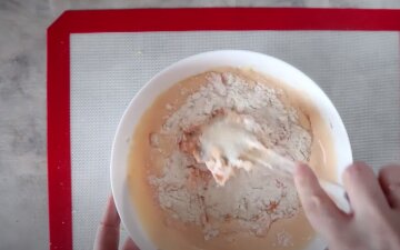 Нежный, как облачко, а аромат какой: рецепт морковного пирога из простых ингредиентов Нежный, как облачко, а аромат какой: рецепт морковного пирога из простых ингредиентов