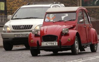 В Украине изменились правила выдачи автомобильных номеров
В Украине изменились правила выдачи автомобильных номеров