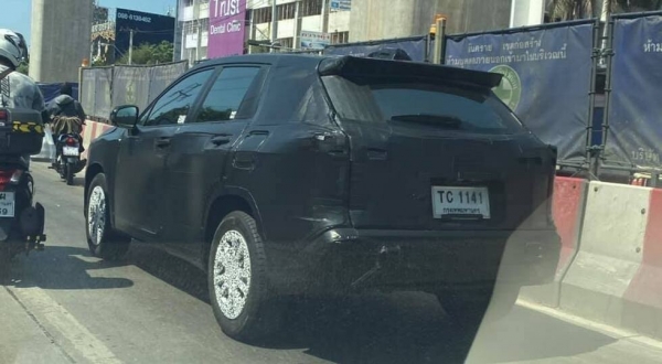 Toyota готовит кроссовер дешевле RAV4. Первые фото
Toyota готовит кроссовер дешевле RAV4. Первые фото