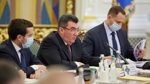 Данилов «передал привет» Порошенко Данилов «передал привет» Порошенко