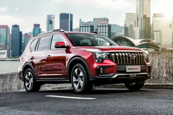 Китайский конкурент Land Cruiser обзавелся необычным рестайлингом Китайский конкурент Land Cruiser обзавелся необычным рестайлингом