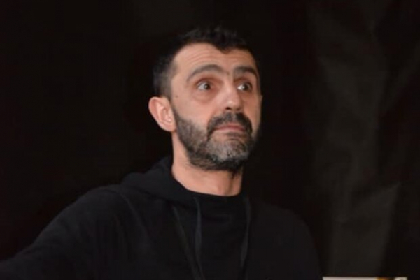 Тарас Стадницкий из "VIP Тернополь" рассмешил реакцией украинцев на сбитые российские ракеты: "И они хотят нас напугать" Тарас Стадницкий из "VIP Тернополь" рассмешил реакцией украинцев на сбитые российские ракеты: "И они хотят нас напугать"