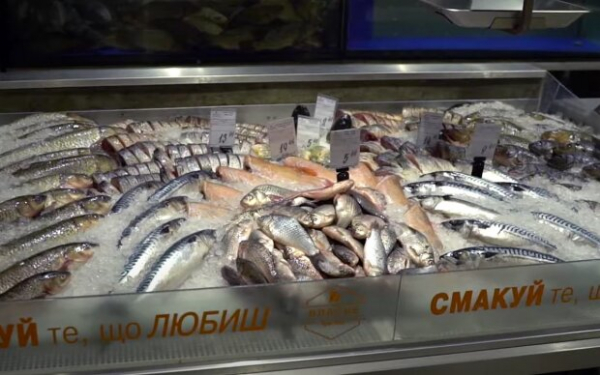 На Новый год без селедки под шубой: 3 самых вредных вида рыбы - украинцы этого не знали На Новый год без селедки под шубой: 3 самых вредных вида рыбы - украинцы этого не знали