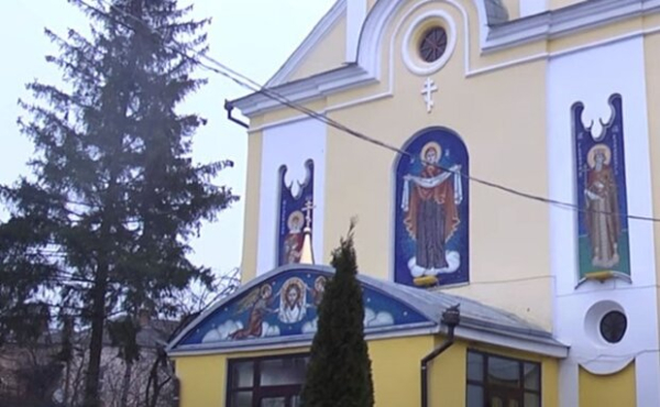 Если в церкве бываете редко: 5 главных правил поведения в храме Если в церкве бываете редко: 5 главных правил поведения в храме