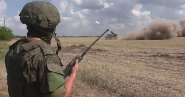 Оккупантам приказали рассказывать близким о больших победах, чтобы украинцы не насмехались: "Одной ротой отбивают атаки НАТО" Оккупантам приказали рассказывать близким о больших победах, чтобы украинцы не насмехались: "Одной ротой отбивают атаки НАТО"