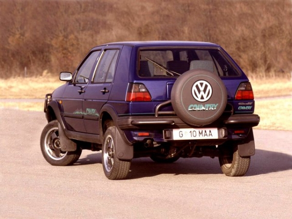 Новый VW Golf превратили во внедорожник. Фото
Новый VW Golf превратили во внедорожник. Фото