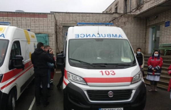 Виктор Ляшко сообщил о "прилете" в Украину штамма&nbsp;Omicron: "Не медлите..."