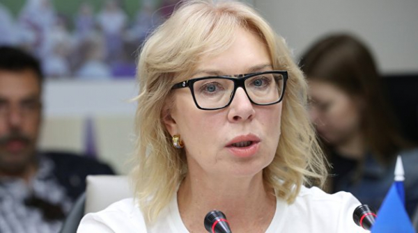 Денисова заявила, что догадывается, кто поджег ее офис Денисова заявила, что догадывается, кто поджег ее офис