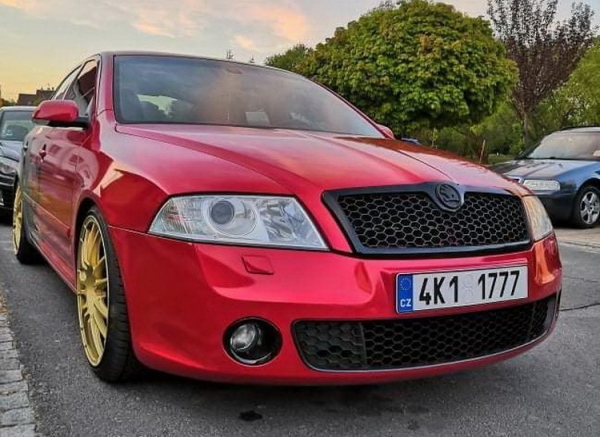
Как выглядит и сколько стоит самая крутая 15-летняя Skoda Octavia
 