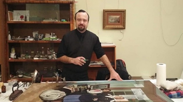 Донецкий реставратор. Тот, кто дает новую жизнь старинным произведениям Донецкий реставратор. Тот, кто дает новую жизнь старинным произведениям