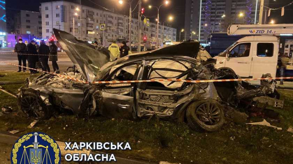 ДТП в Харькове: пострадавшая 16-летняя девушка рассказала, кто был за рулем Infiniti ДТП в Харькове: пострадавшая 16-летняя девушка рассказала, кто был за рулем Infiniti