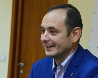 "Обманули и закрепостили": мэр Ивано-Франковска распек власти из-за карантина
"Обманули и закрепостили": мэр Ивано-Франковска распек власти из-за карантина