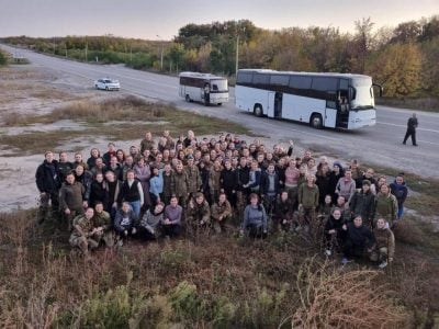 "Волнуюсь за его психологическое состояние": жительница Тернополя 5 месяцев ждет из плена своего жениха
"Волнуюсь за его психологическое состояние": жительница Тернополя 5 месяцев ждет из плена своего жениха