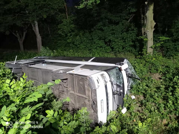 ДТП с автобусом в Ровенской области: в больницу попали 16 человек
