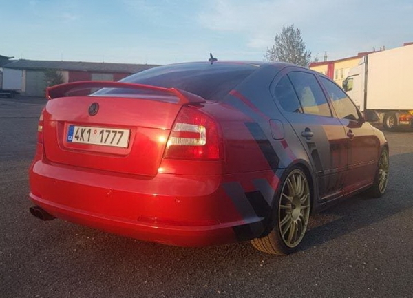 
Как выглядит и сколько стоит самая крутая 15-летняя Skoda Octavia
 