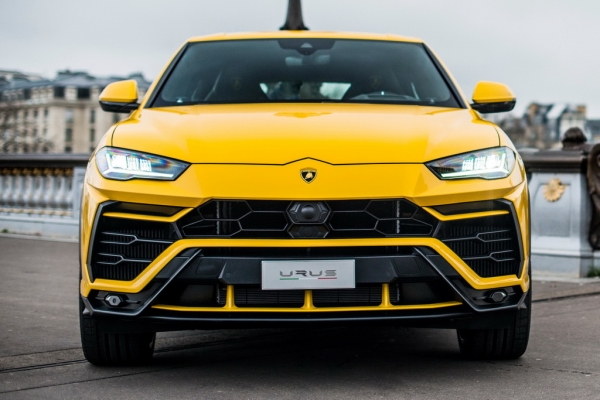 
Toyota RAV4 замаскировали под Lamborghini Urus: фото
 