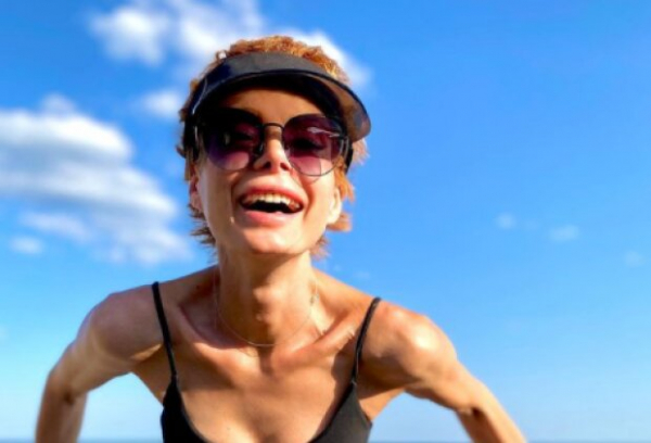 Елена-Кристина Лебедь "поехала" и вцепилась в причал руками: "Он аферист"