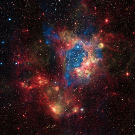 NASA опубликовало снимок галактической туманности в созвездии Золотая Рыба NASA опубликовало снимок галактической туманности в созвездии Золотая Рыба