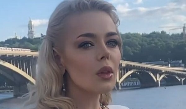 Алина Гросу решилась показать своего малыша после прогулки в зоопарке: "Не любит фотографироваться"