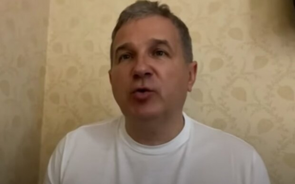 Юрий Горбунов показал, как "приветствуют" россиян заграницей: "Небольшая неожиданность"