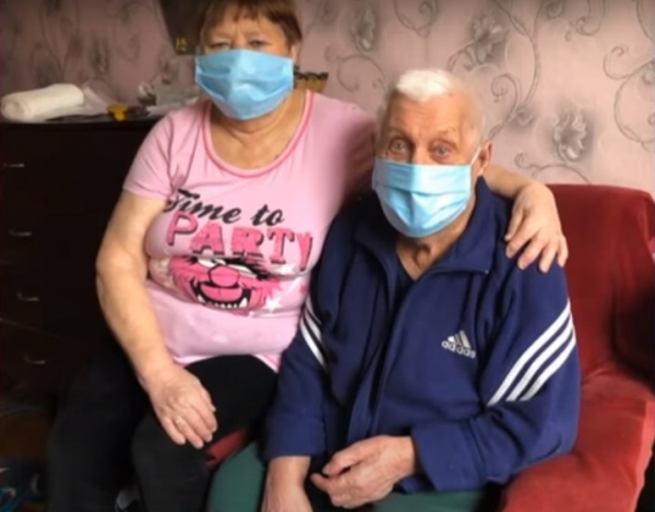 На Харьковщине врачи дали список на 30 тысяч для спасения дедушки и бабушки от COVID-19
На Харьковщине врачи дали список на 30 тысяч для спасения дедушки и бабушки от COVID-19