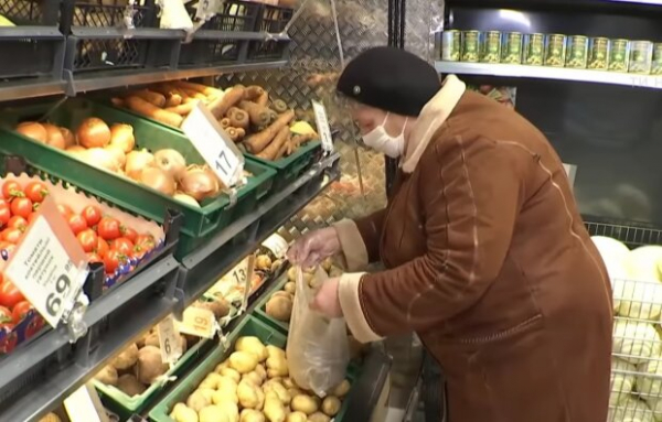 Огурцы, томаты и лук перестанут быть "золотыми": министр агрополитики спрогнозировал снижение цен на овощи