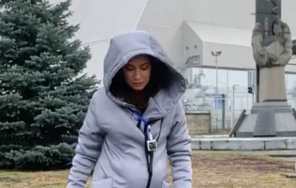 Участница Холостяка развлеклась с беременным животом в Чернобыле, ее отправили на кладбище: "Мозг плавится" Участница Холостяка развлеклась с беременным животом в Чернобыле, ее отправили на кладбище: "Мозг плавится"