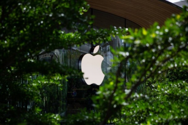 Поцарапал экран? Не беда, восстановится сам! Apple перед презентацией нового iPhone создала невероятное