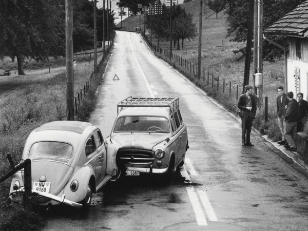 Невероятные автомобильные ДТП. Исторические фото
Невероятные автомобильные ДТП. Исторические фото