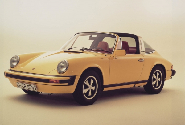 
 Не только Жигули: откуда у ГАИ СССР взялся Porsche 911
 