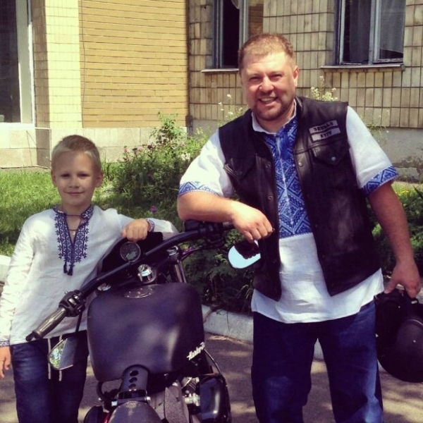 Звезды "Квартала 95" явили украинцам свои вышиванки и нарвались на критику - "Больше нечем гордиться"