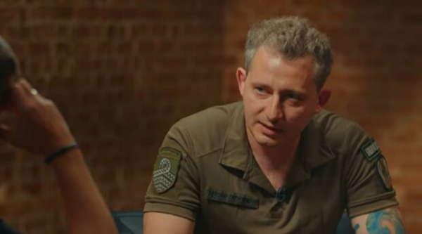 На Колю Сергу напал "пророссийский агент" просто во время выступления