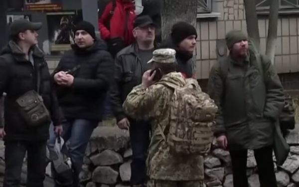 Главные новости за 7 февраля: ракетный удар по Украине, усиление мобилизации и угроза увольнения граждан