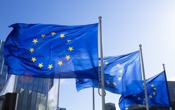 ЕС предоставил Украине миллиард евро ЕС предоставил Украине миллиард евро