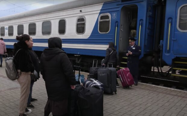 "Укрзализныця" предупредила украинцев о новых правилах: что нужно знать пассажирам "Укрзализныця" предупредила украинцев о новых правилах: что нужно знать пассажирам