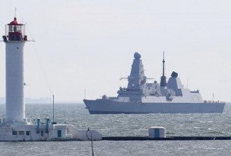 Обстрел эсминца: дипломат назвала главную цель Британии с проходом у берегов Крыма
Обстрел эсминца: дипломат назвала главную цель Британии с проходом у берегов Крыма